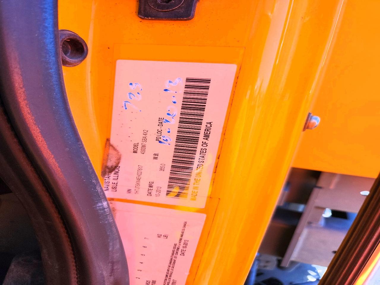 2014 INTL 4000 SERIE
