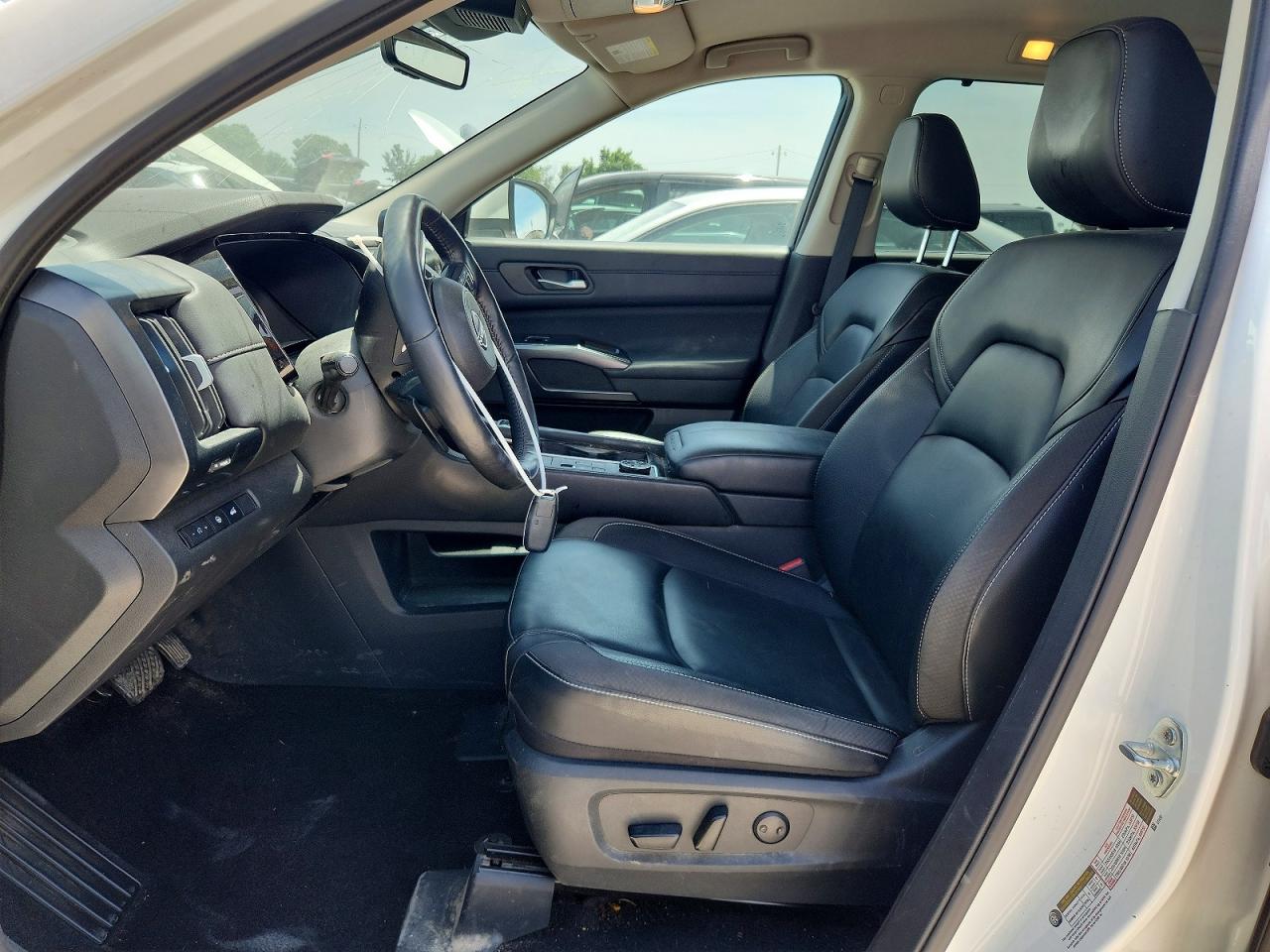 2024 NISSAN PATHFINDER