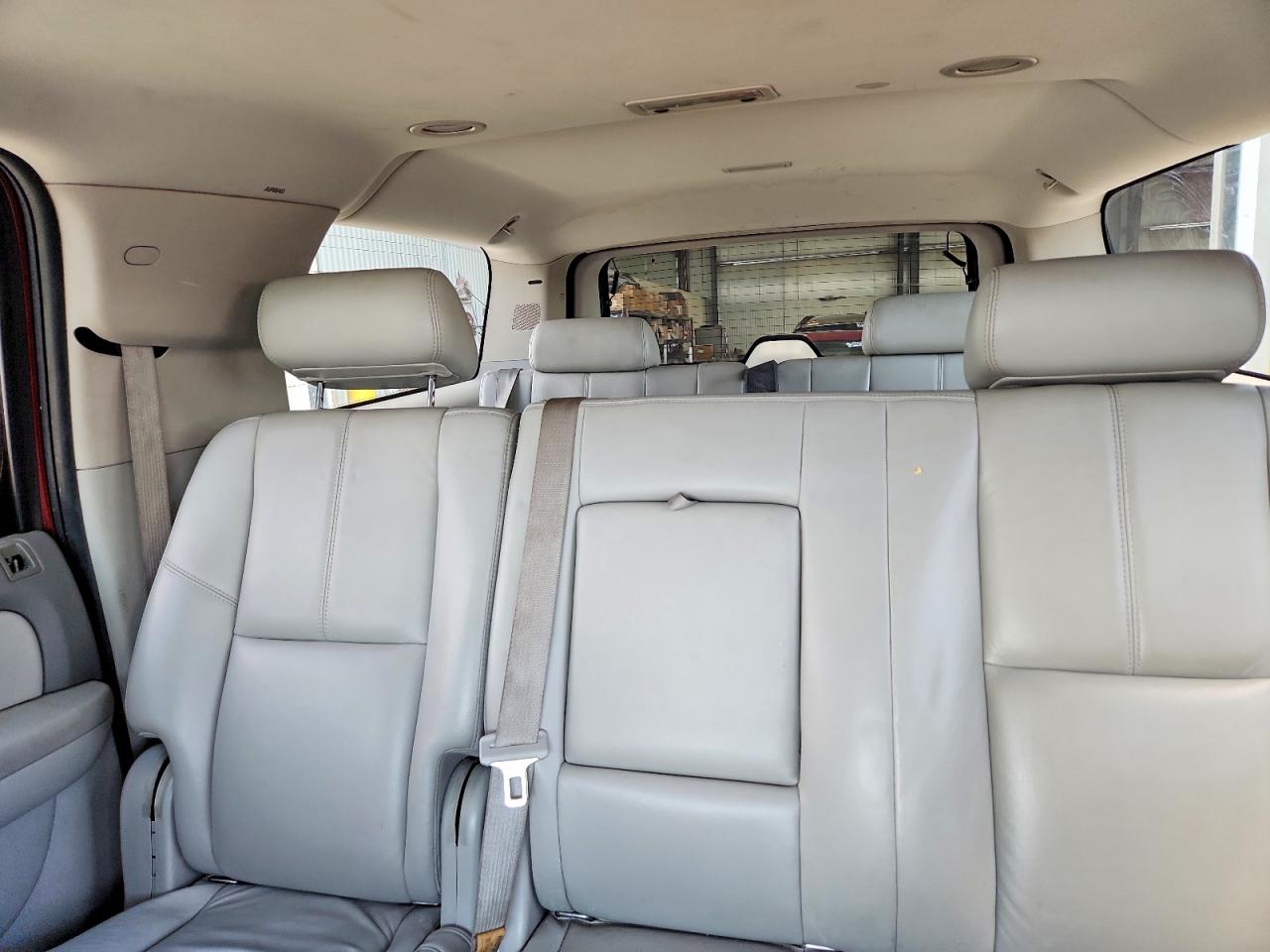 2009 CHEVROLET SUBURBAN