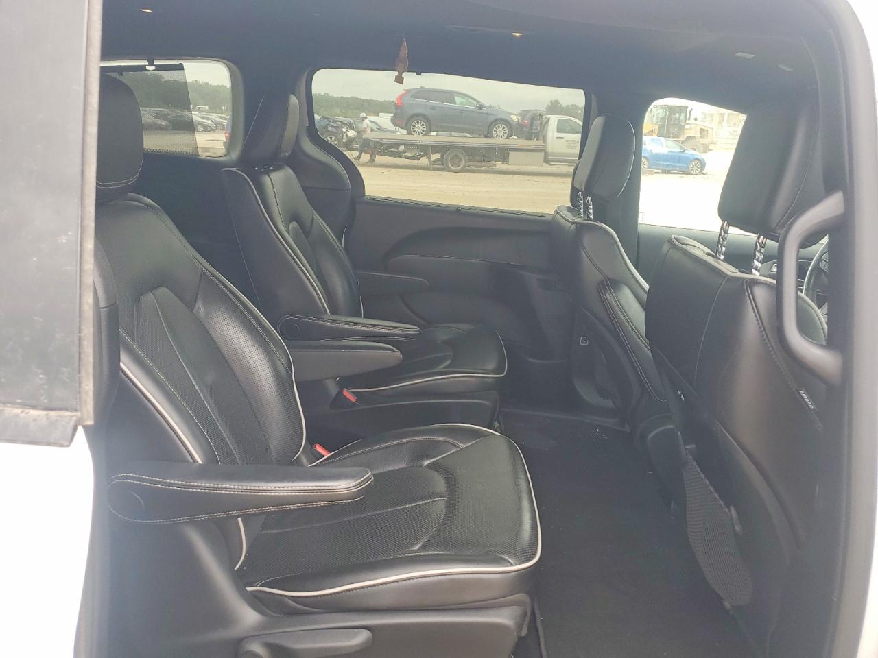 2021 CHRYSLER PACIFICA