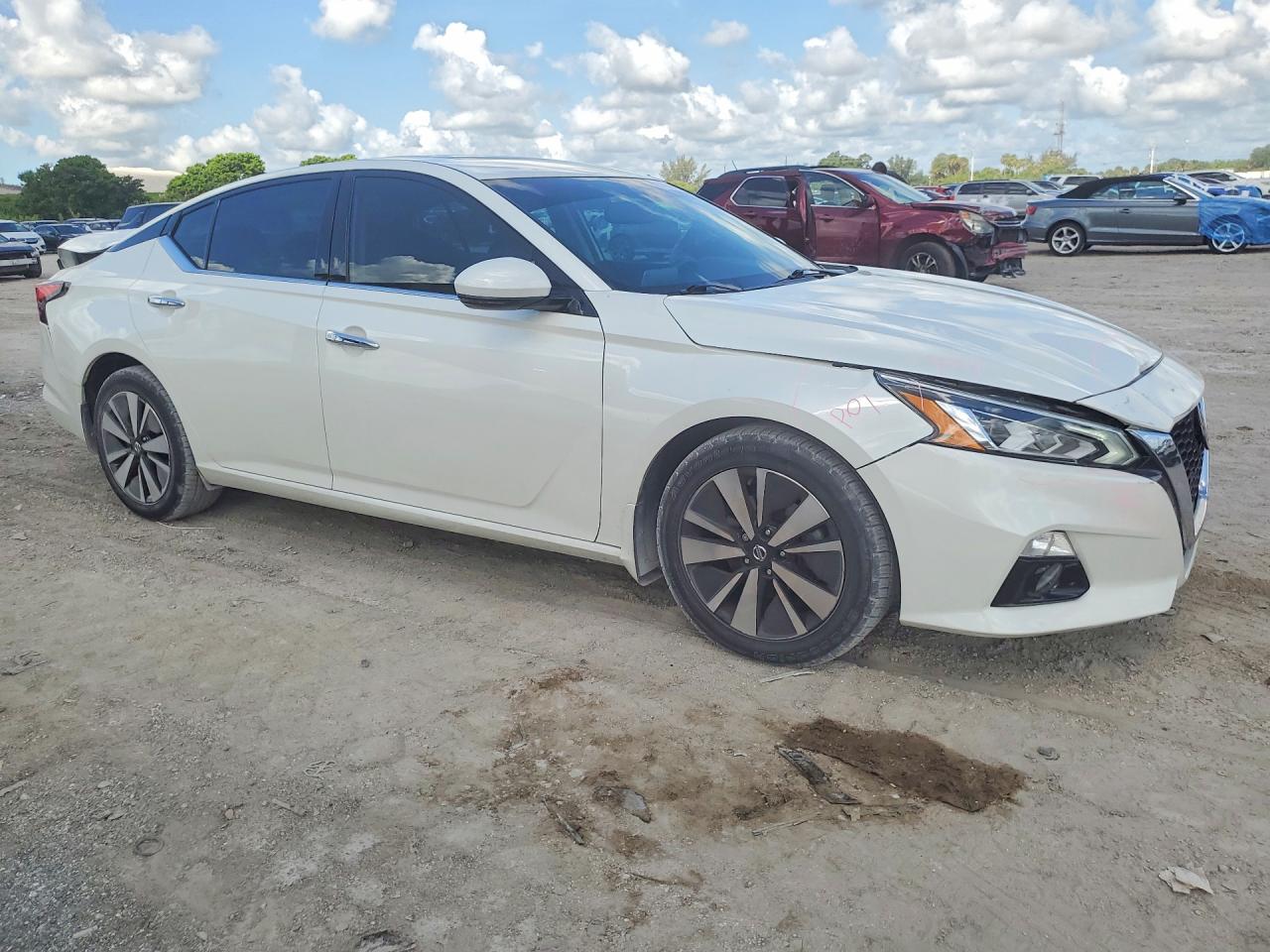 2020 NISSAN ALTIMA