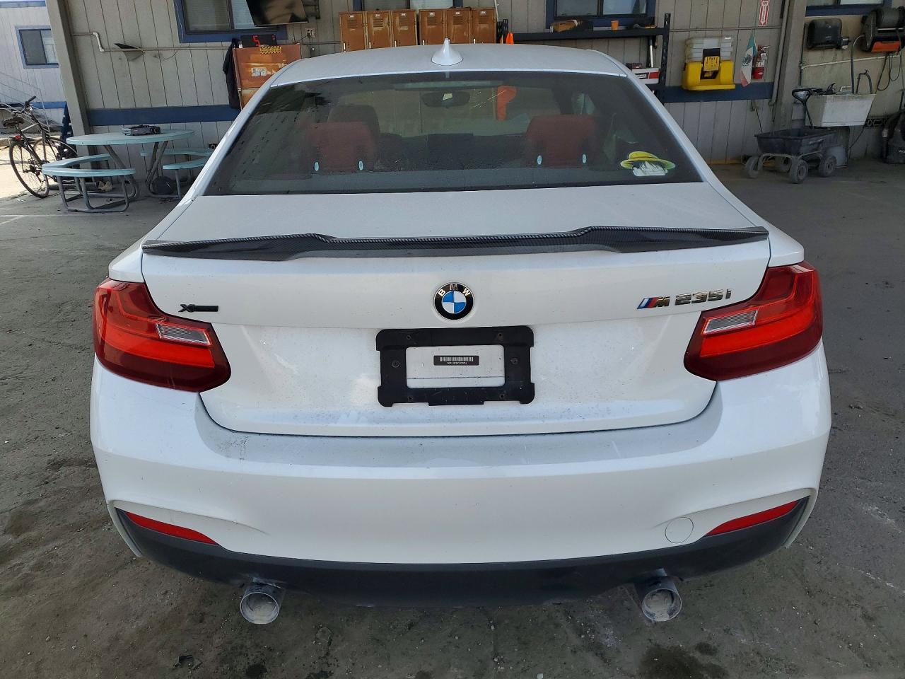 2015 BMW M2