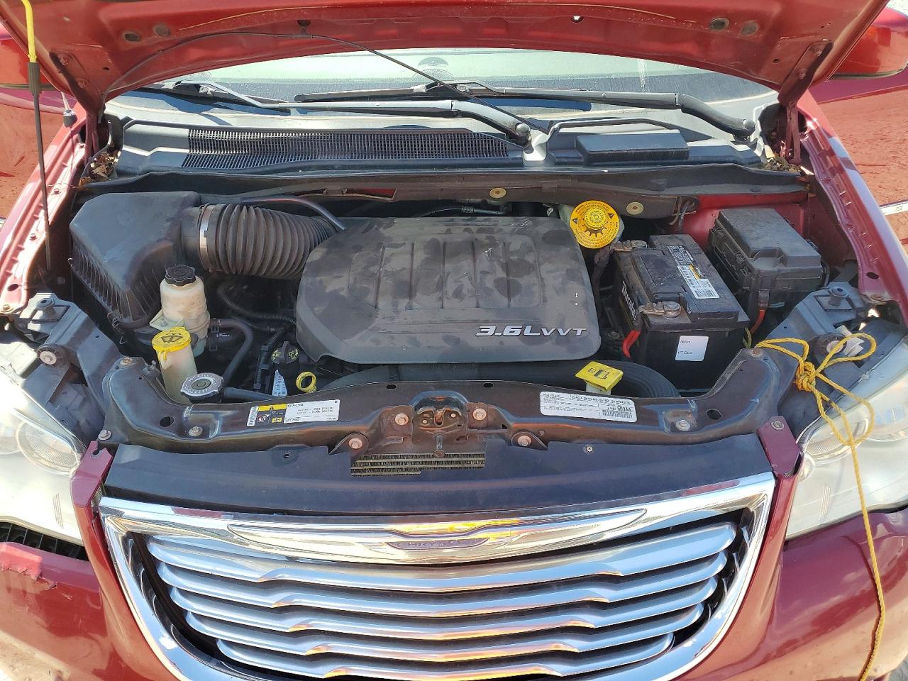 2016 CHRYSLER MINIVAN