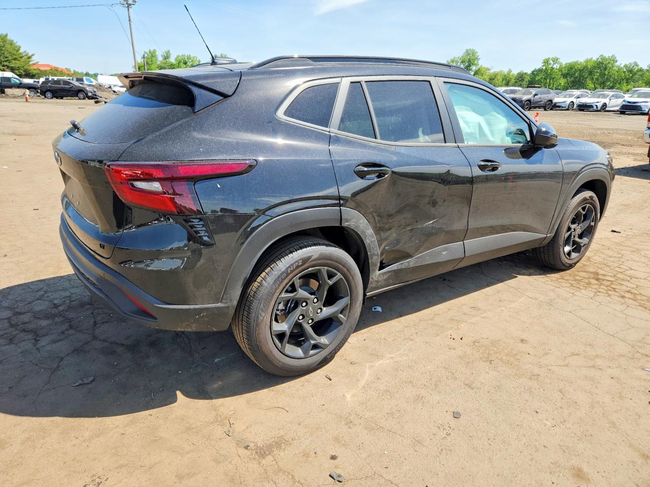 2026 CHEVROLET TRAX