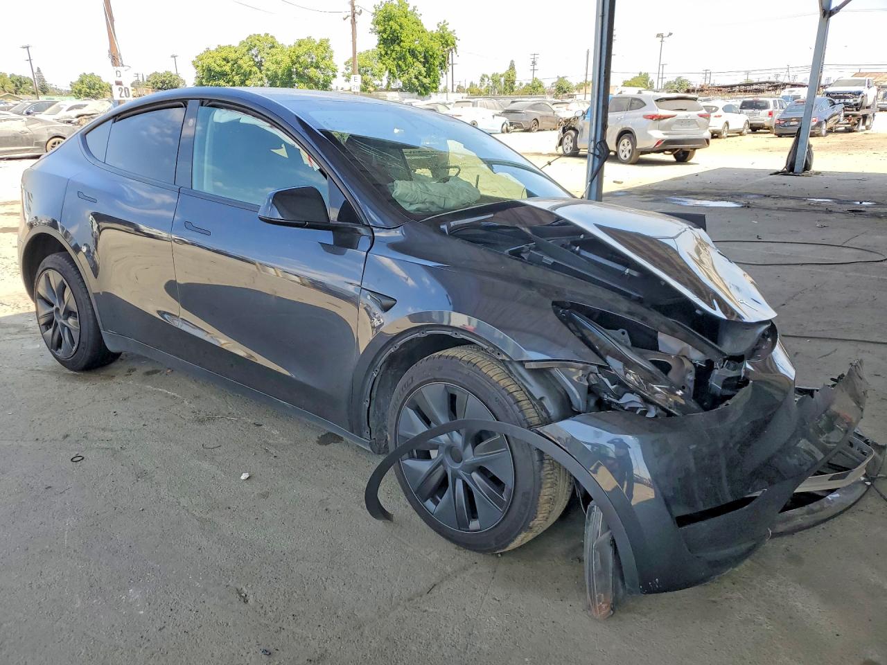 2024 TESLA MODEL Y