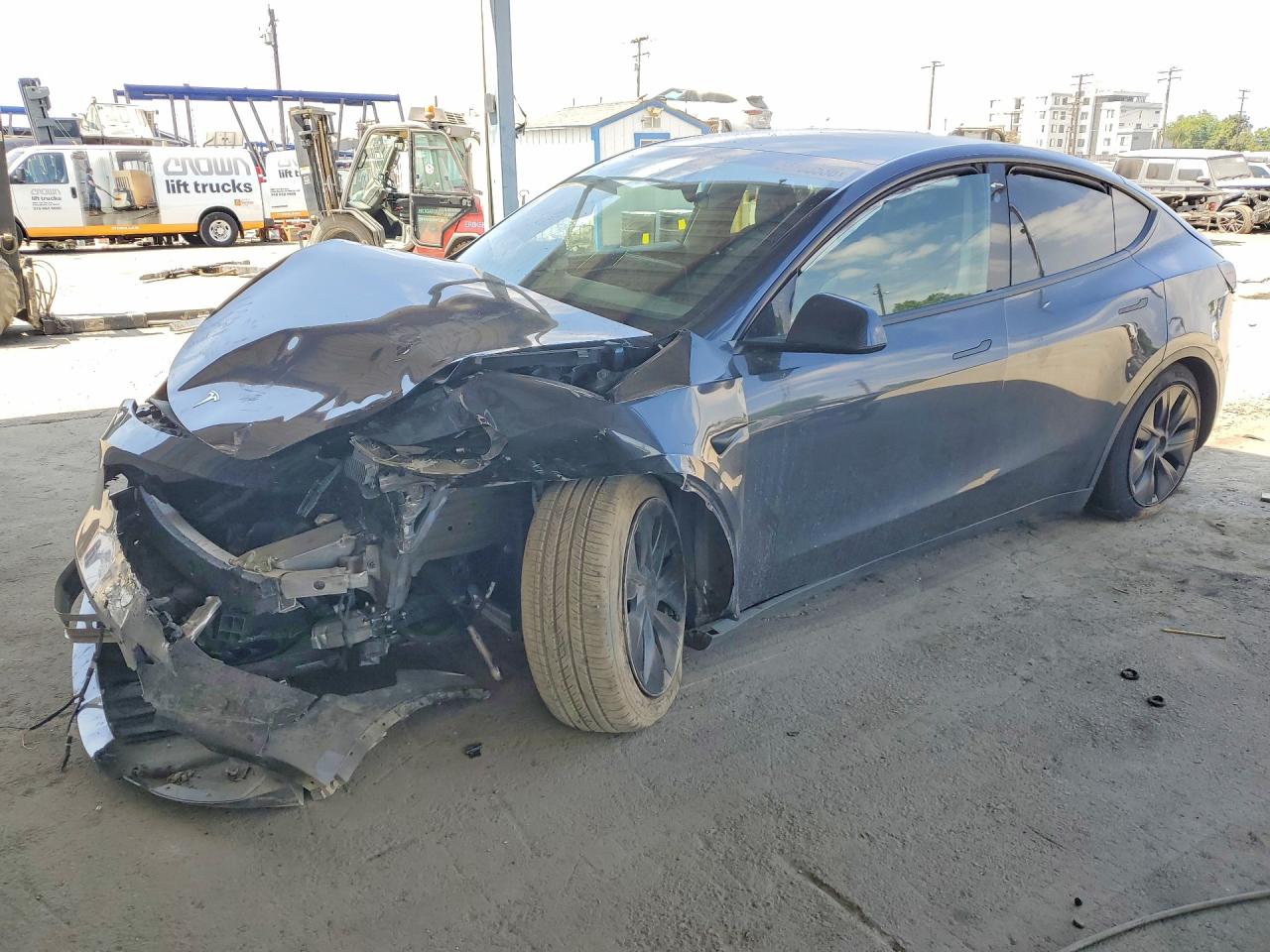 2024 TESLA MODEL Y