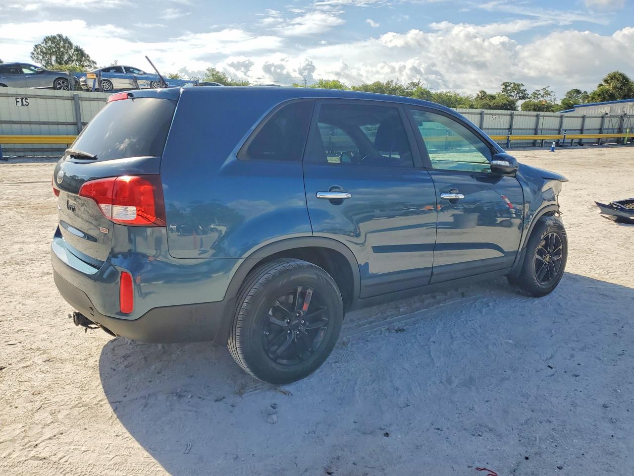 2014 KIA SORENTO