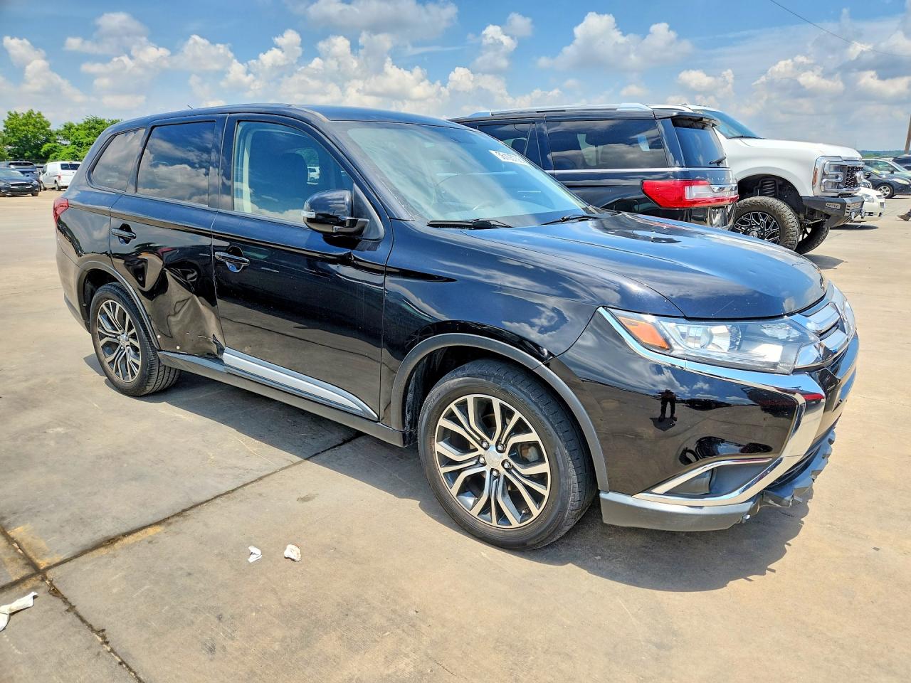 2016 MITSUBISHI OUTLANDER