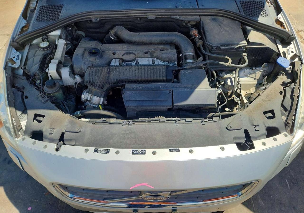 2012 VOLVO S60
