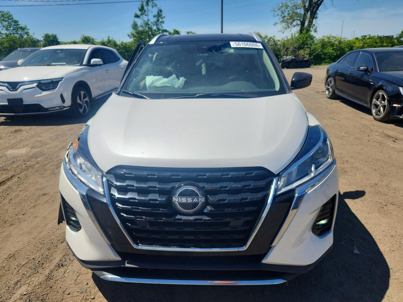 2024 NISSAN KICKS