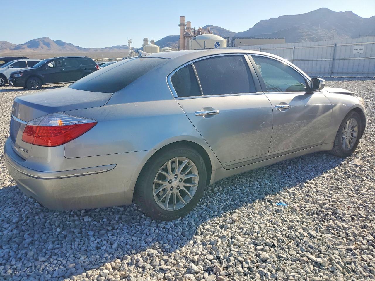 2009 HYUNDAI GENESIS