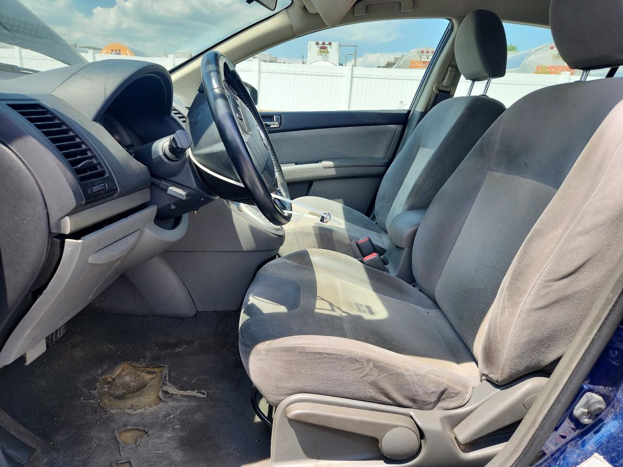2009 NISSAN SENTRA