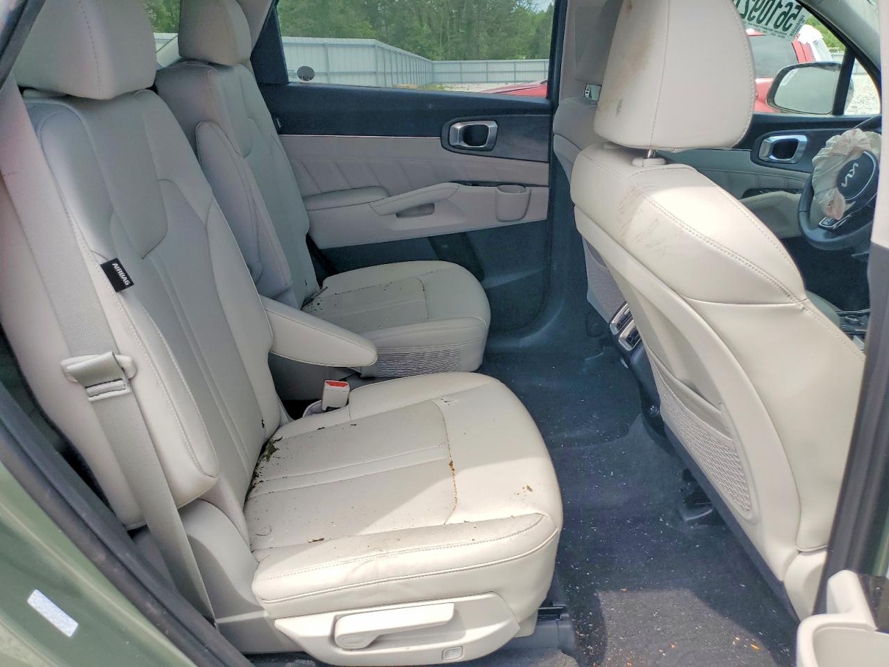 2025 KIA SORENTO