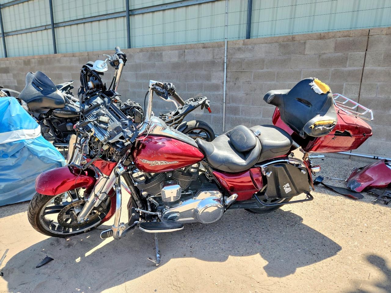 2017 HARLEY-DAVIDSON FL