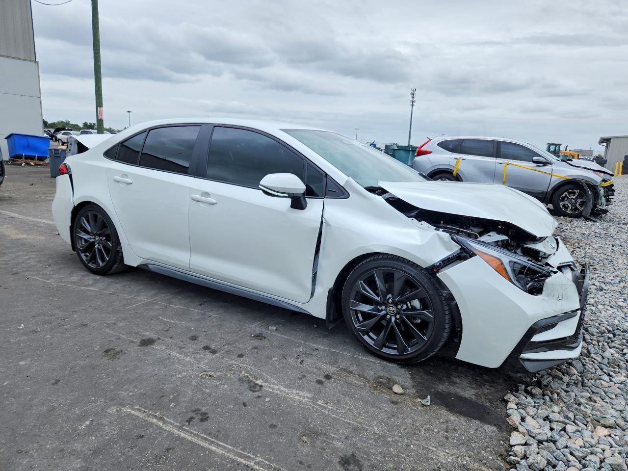 2025 TOYOTA COROLLA