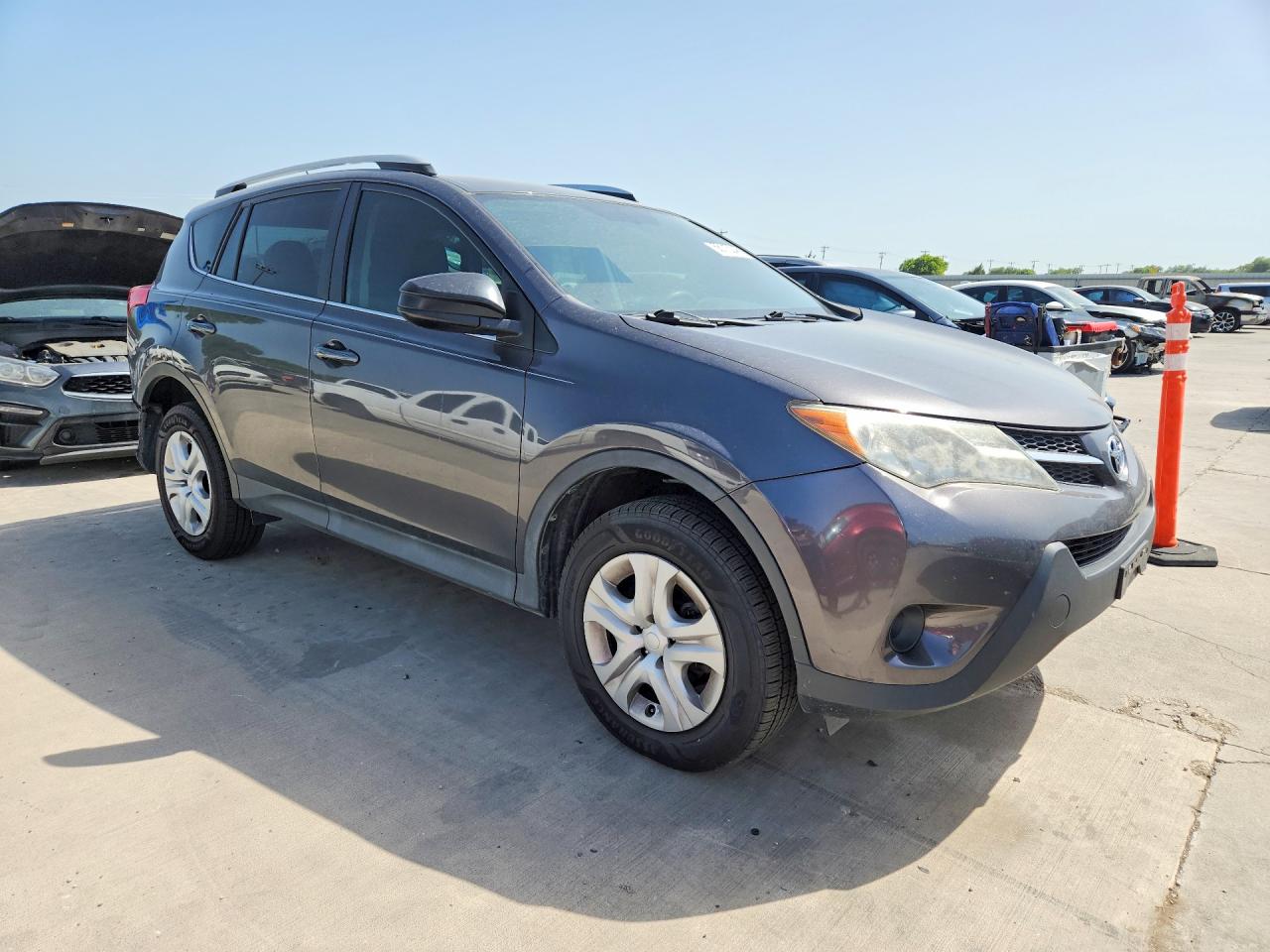 2015 TOYOTA RAV4