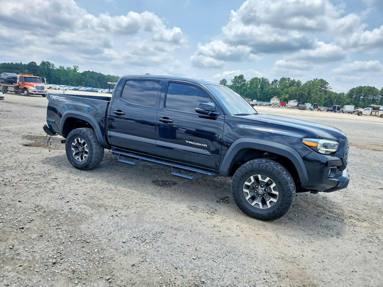 2022 TOYOTA TACOMA TRD
