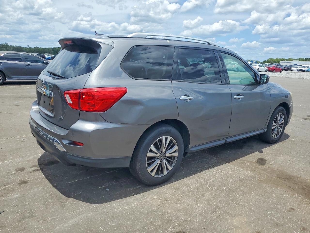 2018 NISSAN PATHFINDER