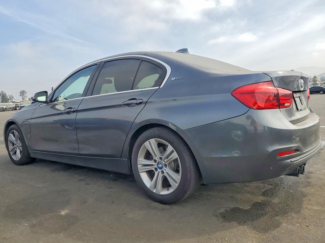2017 BMW 3 SERIES