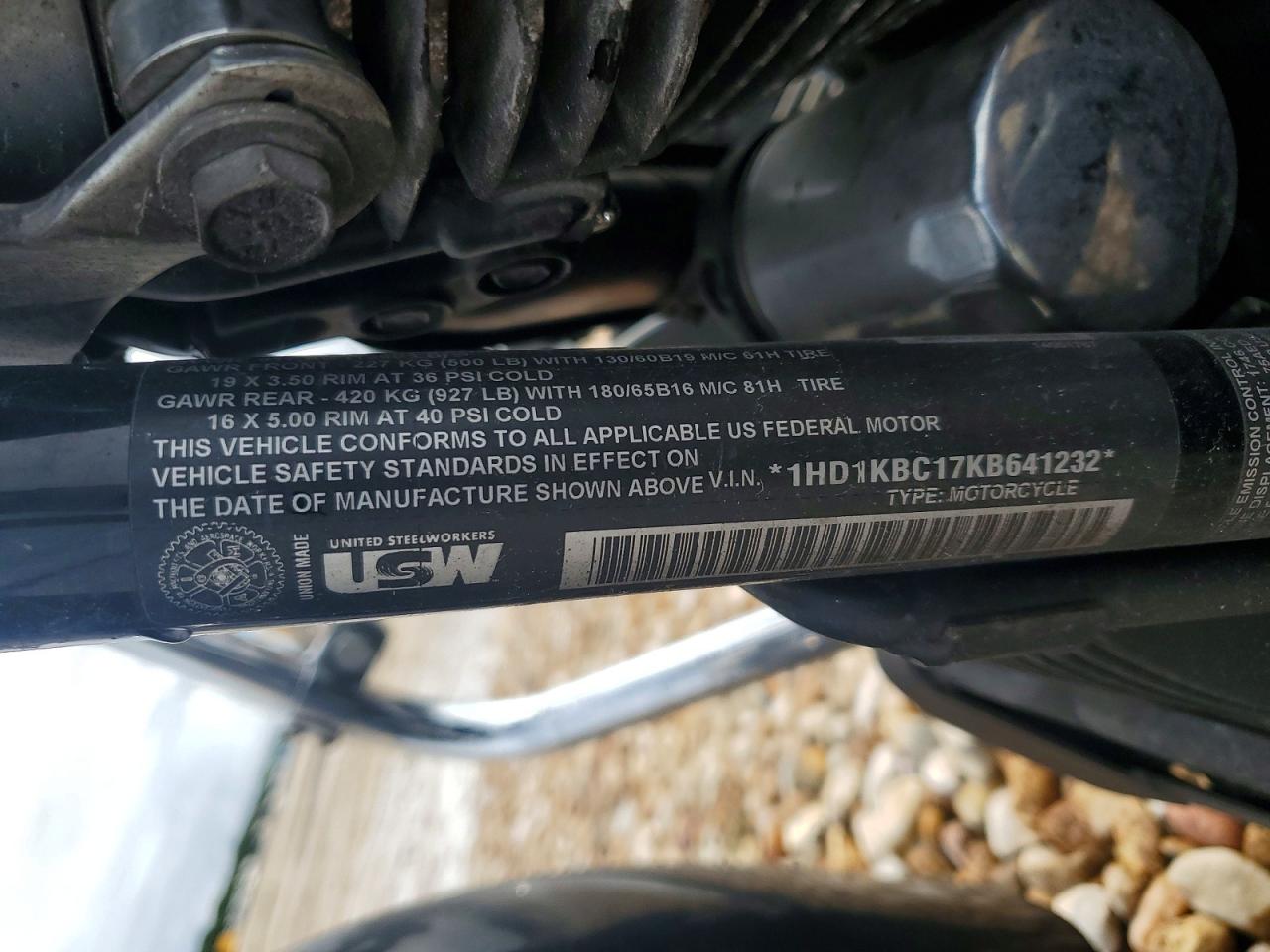 2019 HARLEY-DAVIDSON FL
