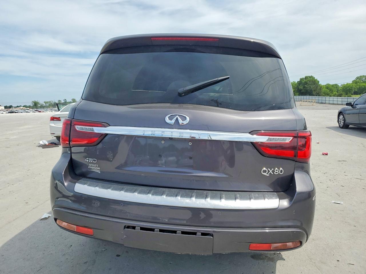 2024 INFINITI QX80