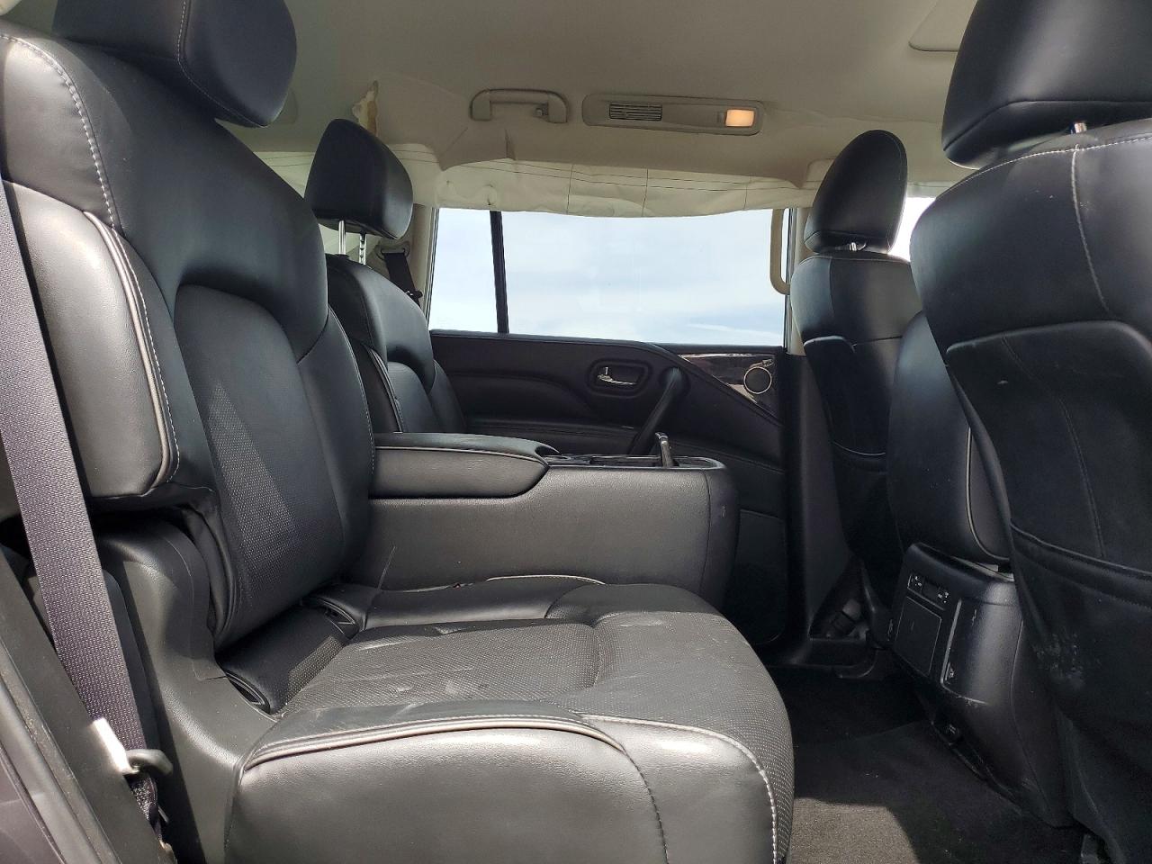 2024 INFINITI QX80