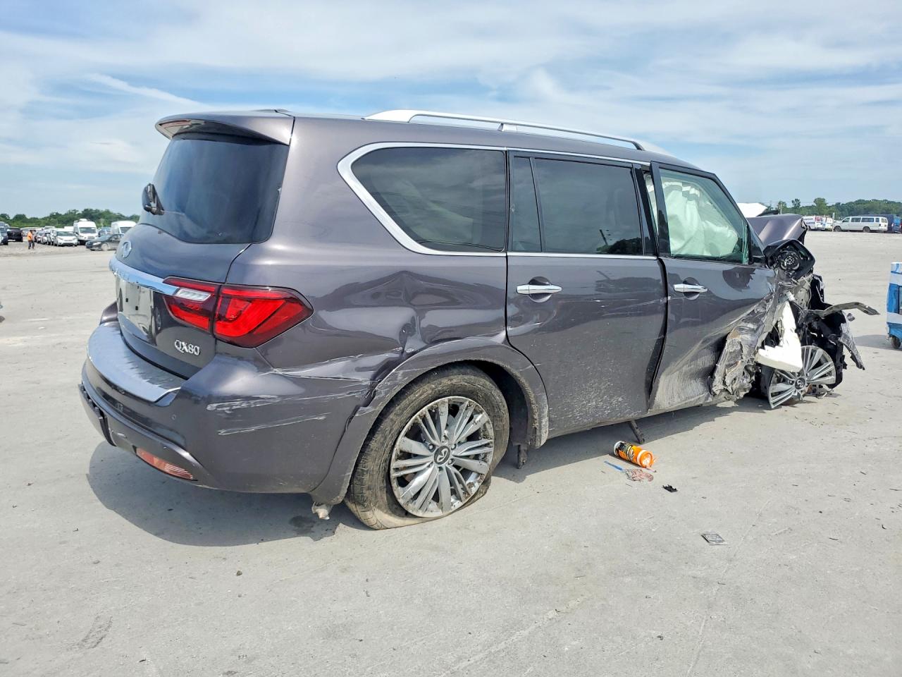 2024 INFINITI QX80
