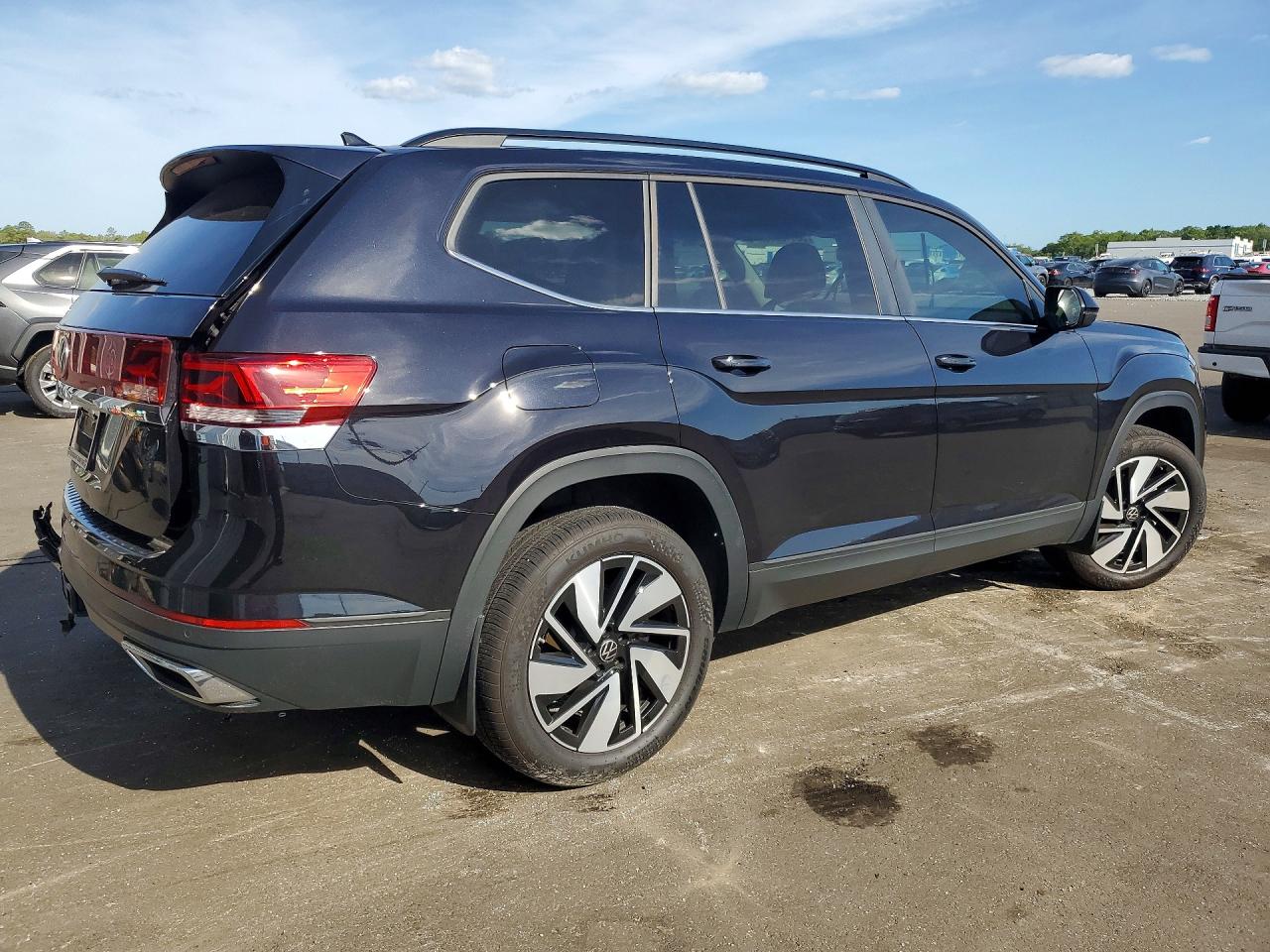 2025 VOLKSWAGEN ATLAS