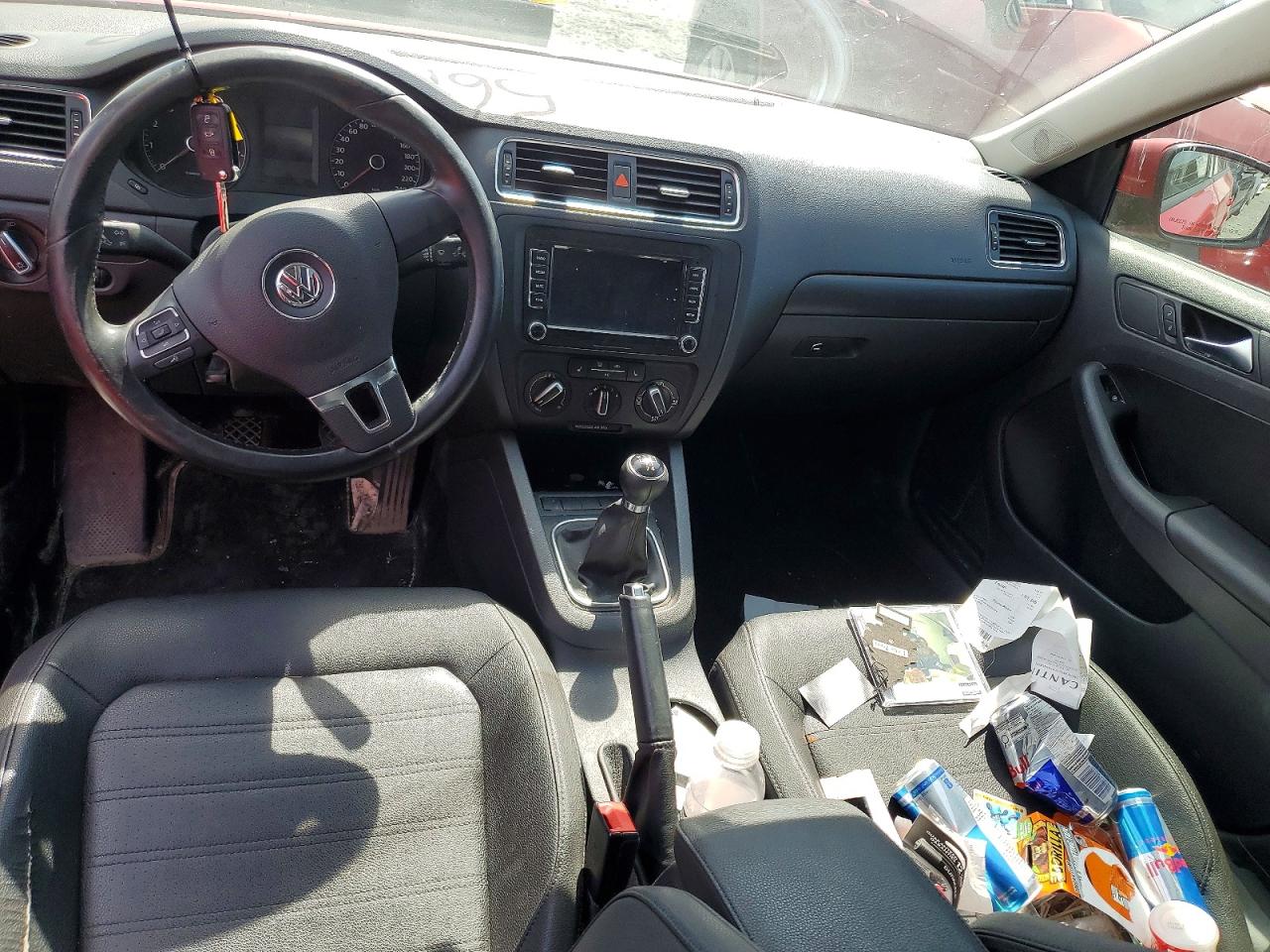 2011 VOLKSWAGEN JETTA