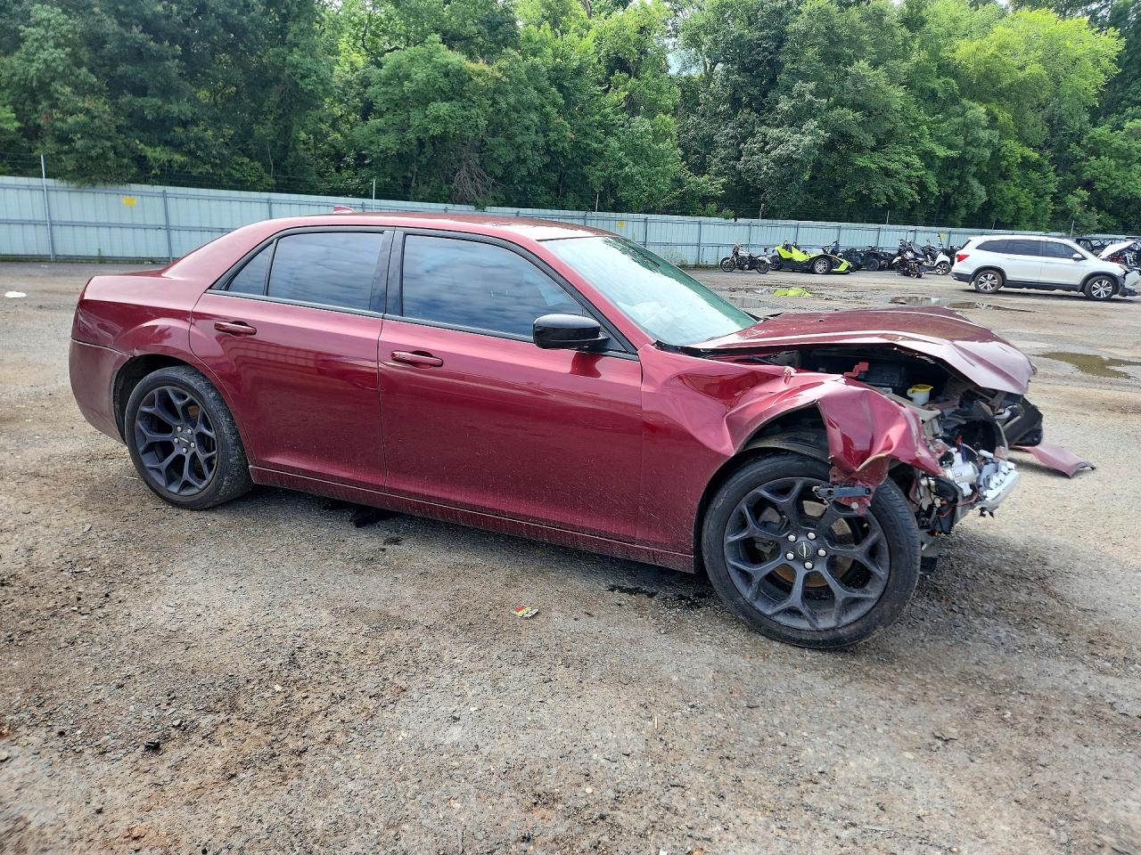 2019 CHRYSLER 300