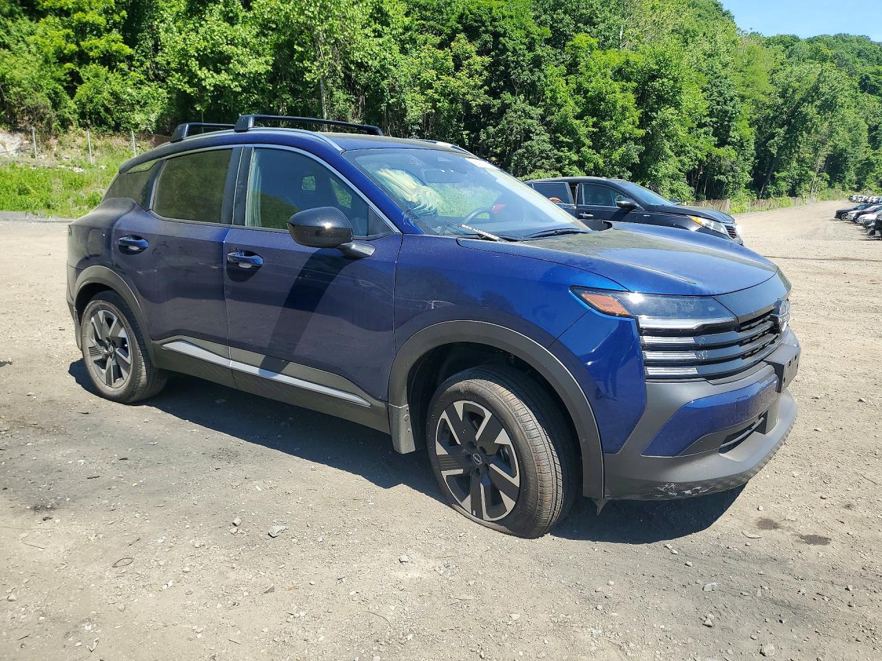 2026 NISSAN KICKS