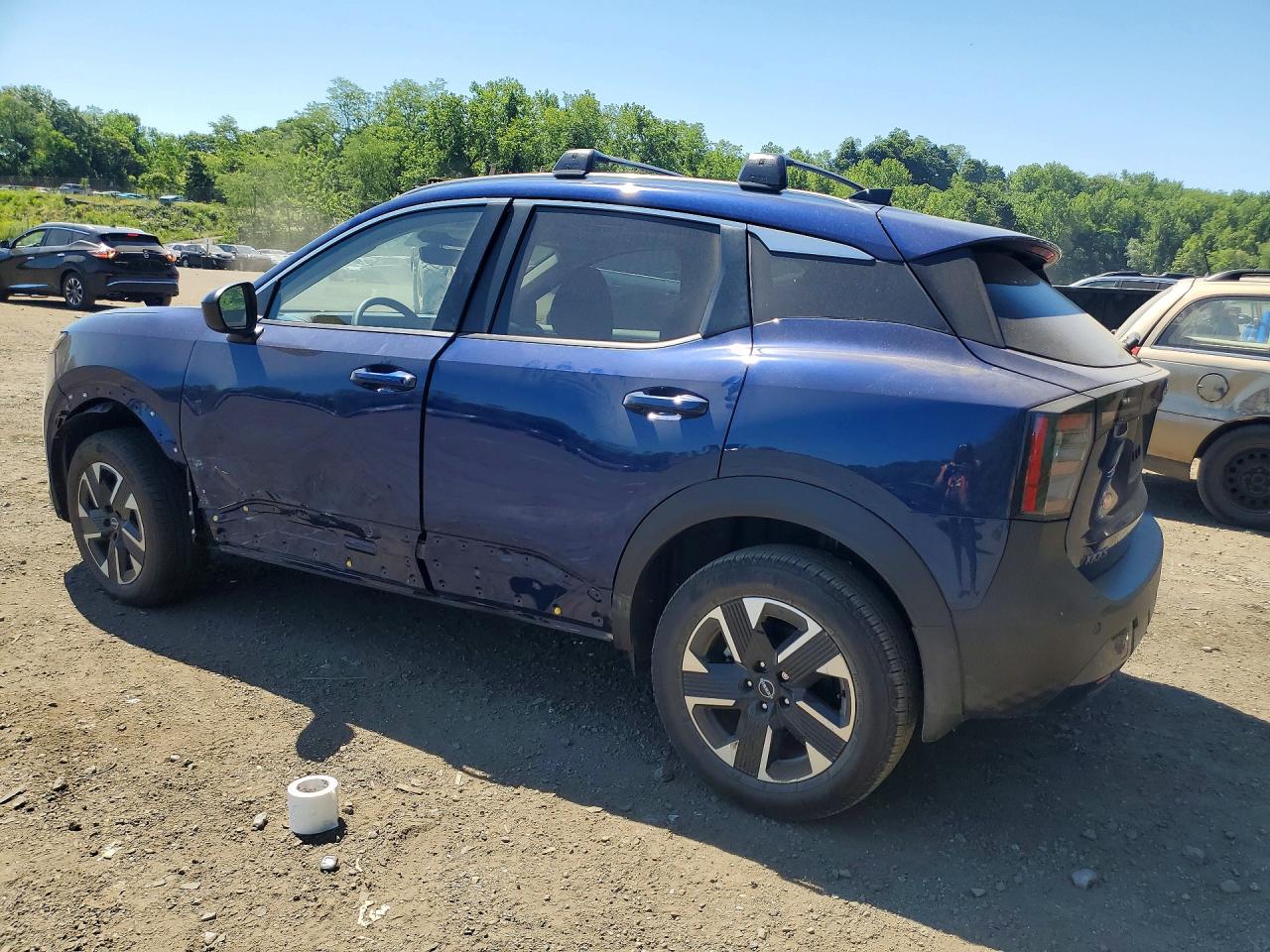 2026 NISSAN KICKS