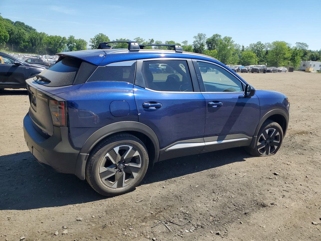 2026 NISSAN KICKS