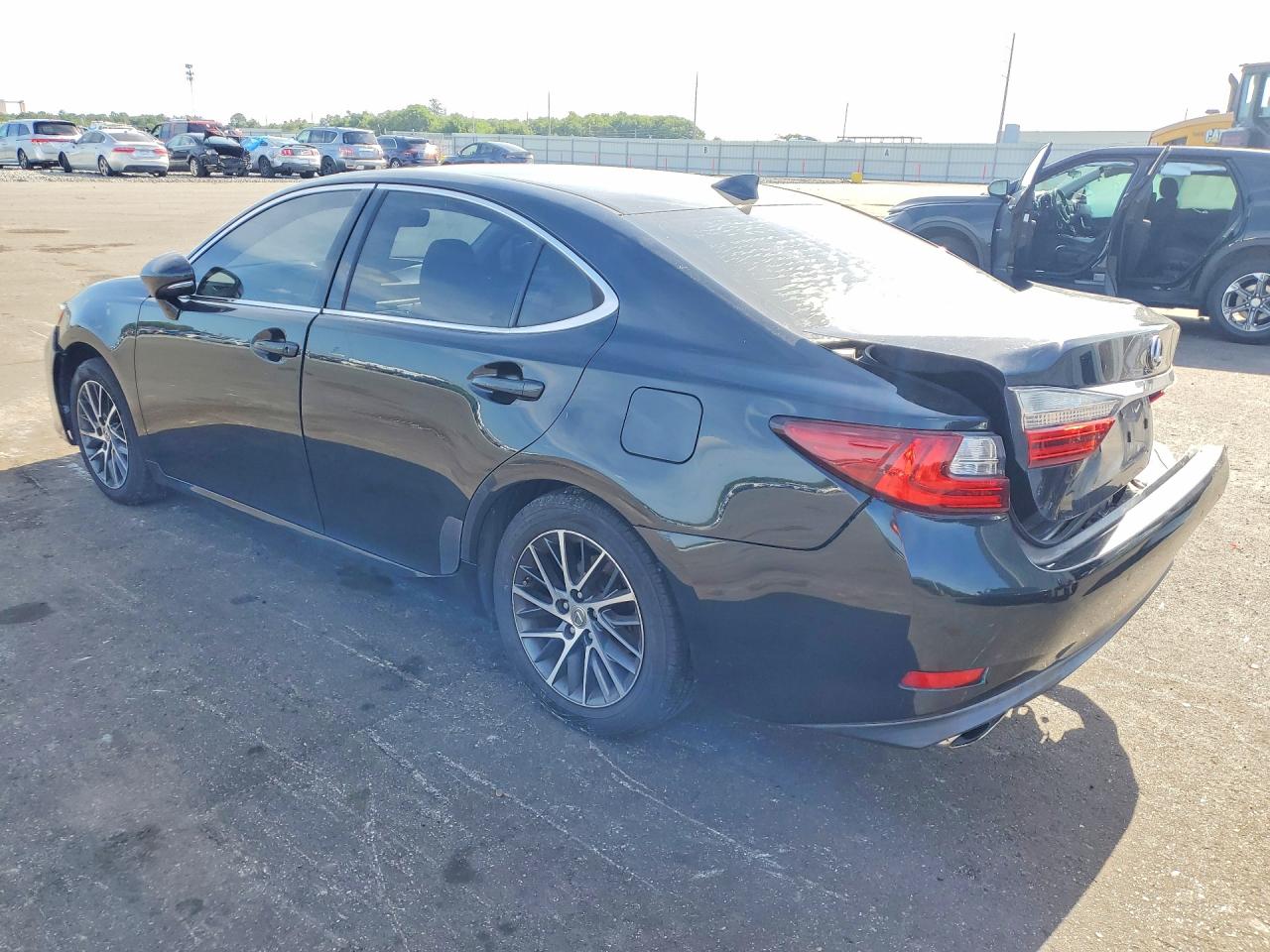 2016 LEXUS ES350