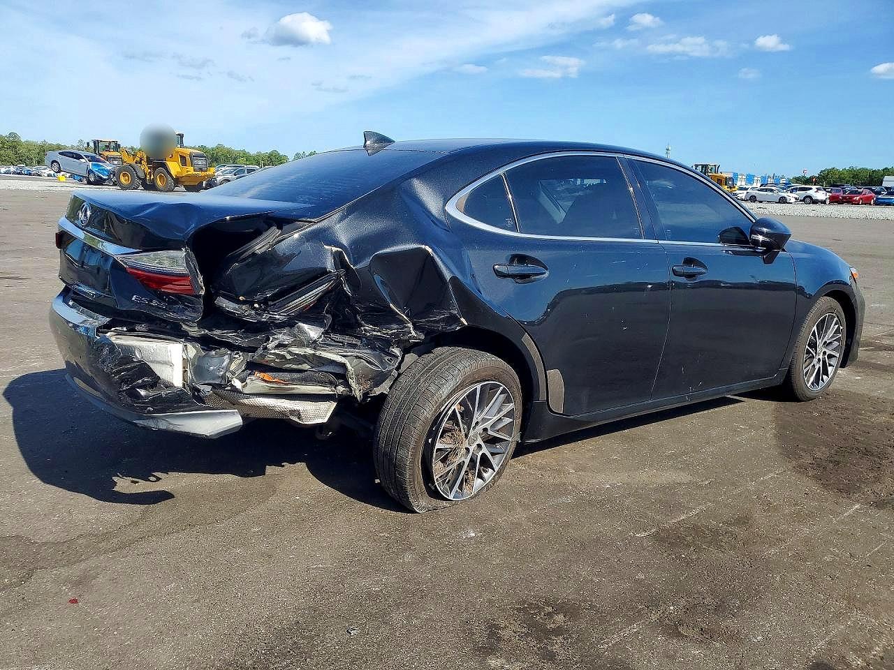 2016 LEXUS ES350