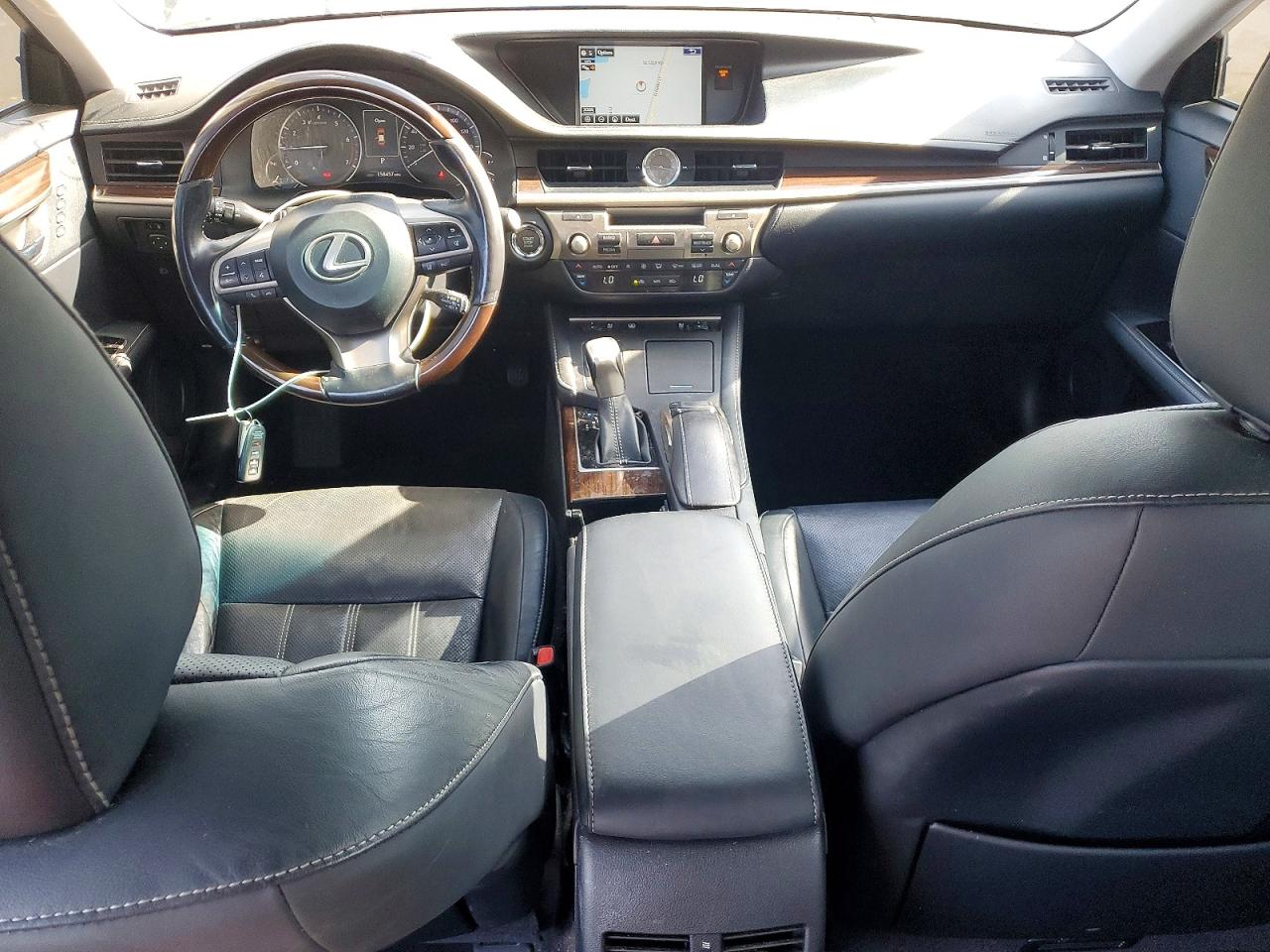 2016 LEXUS ES350