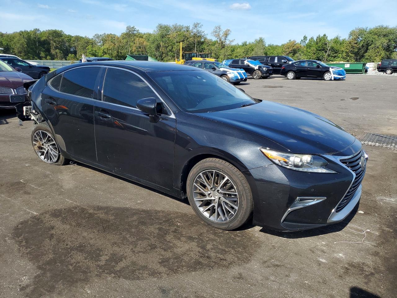 2016 LEXUS ES350