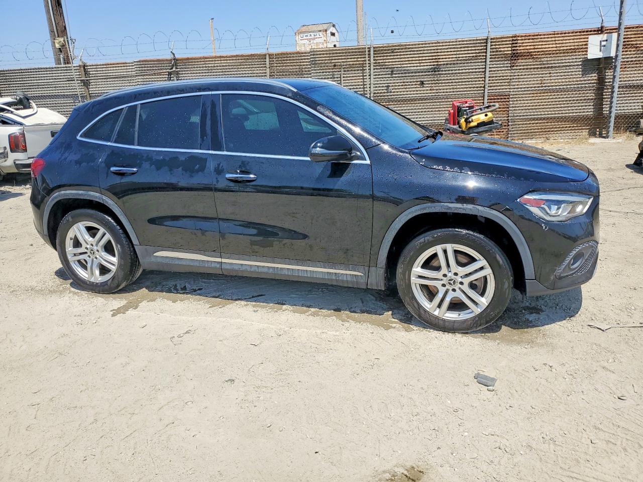 2022 MERCEDES-BENZ GLA-CLASS