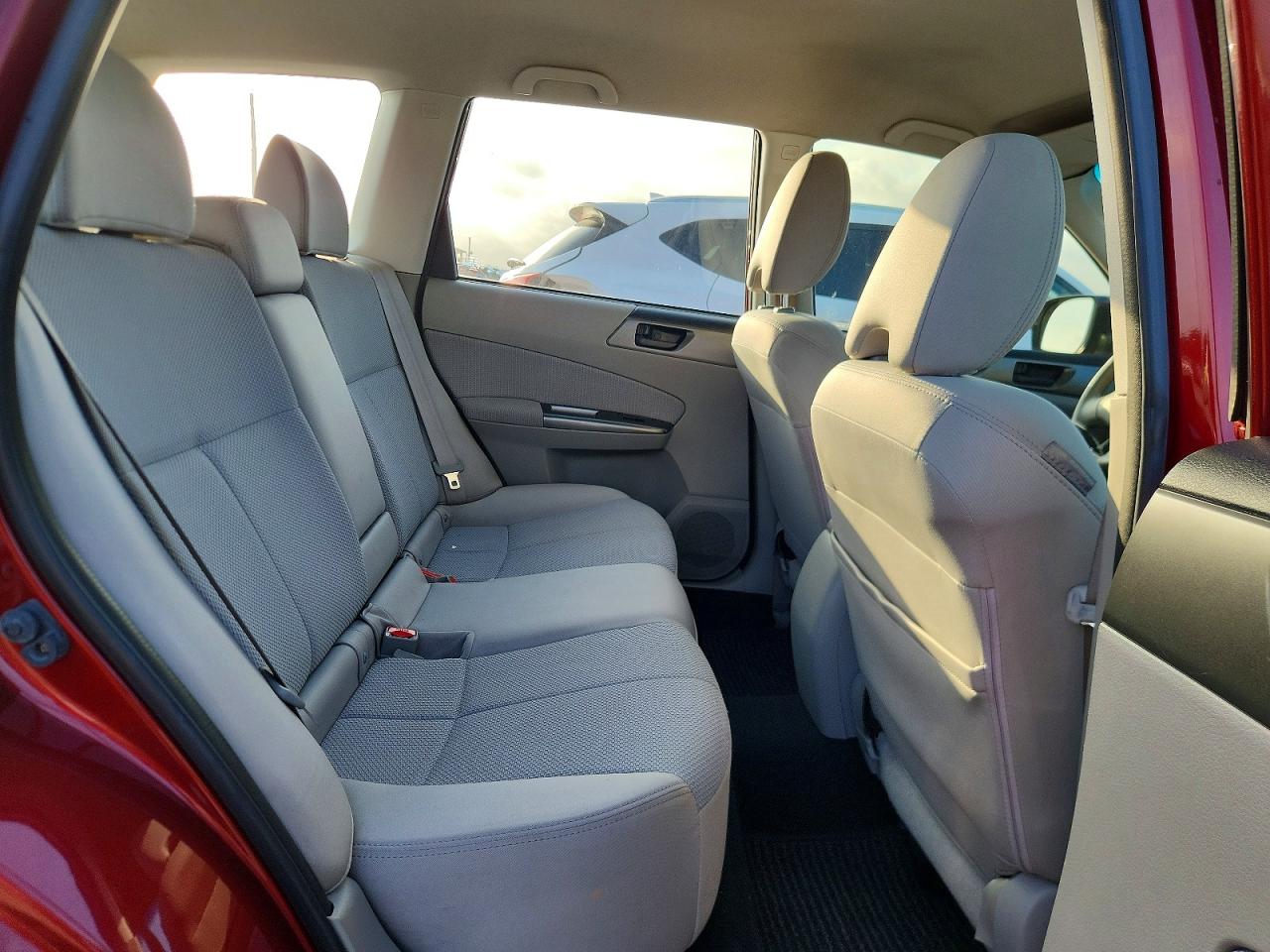 2011 SUBARU FORESTER