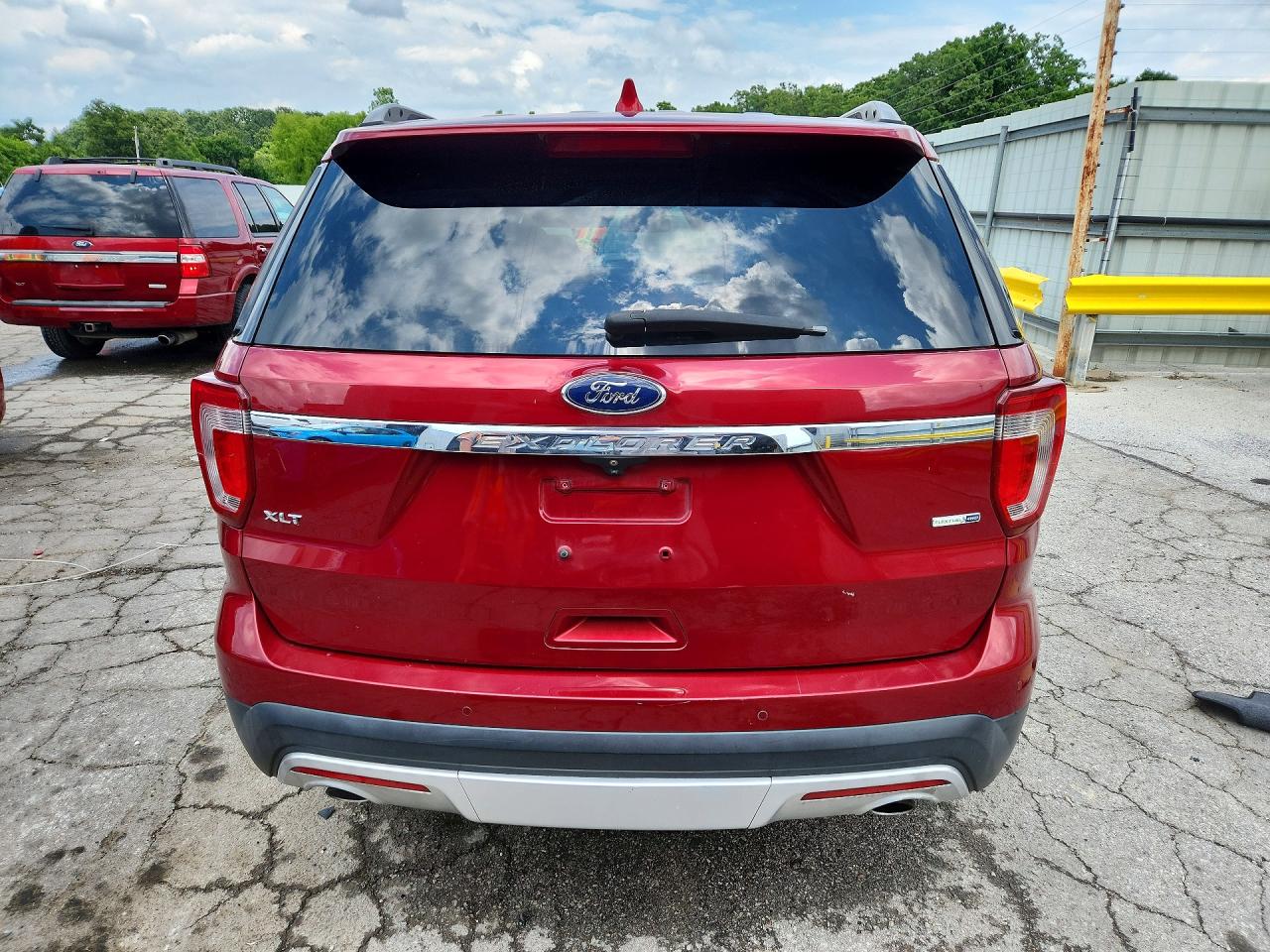 2016 FORD EXPLORER