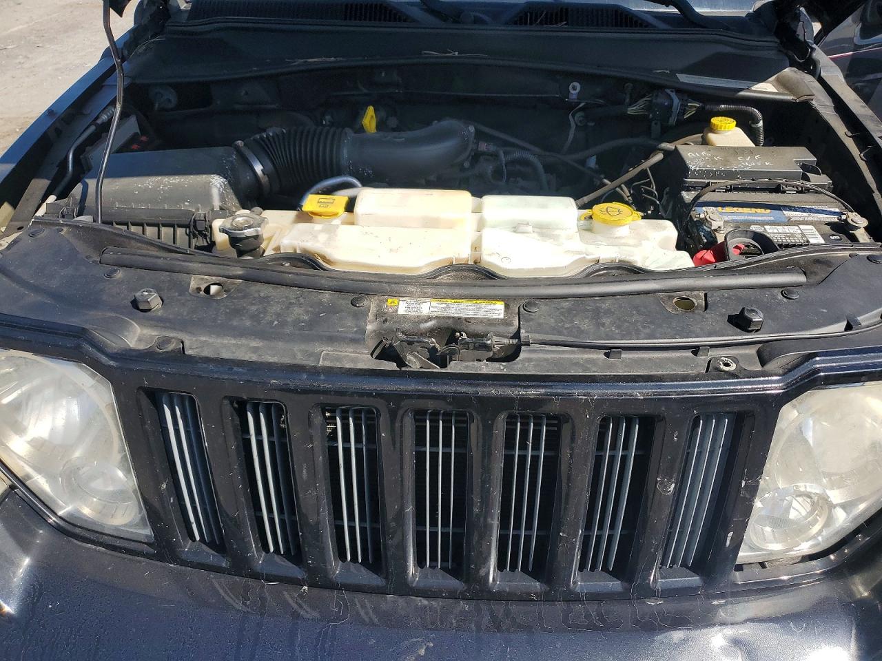2012 JEEP LIBERTY