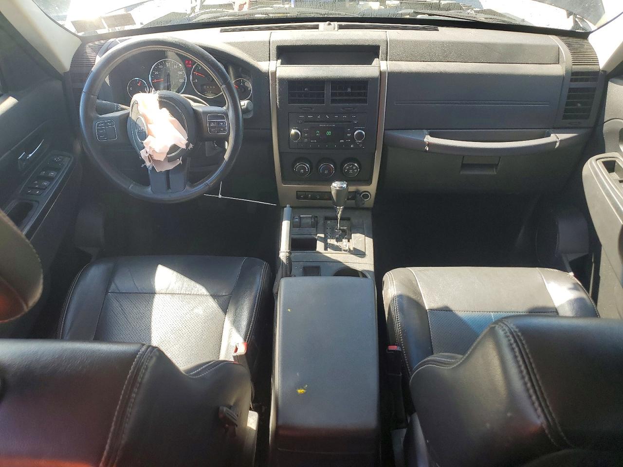 2012 JEEP LIBERTY