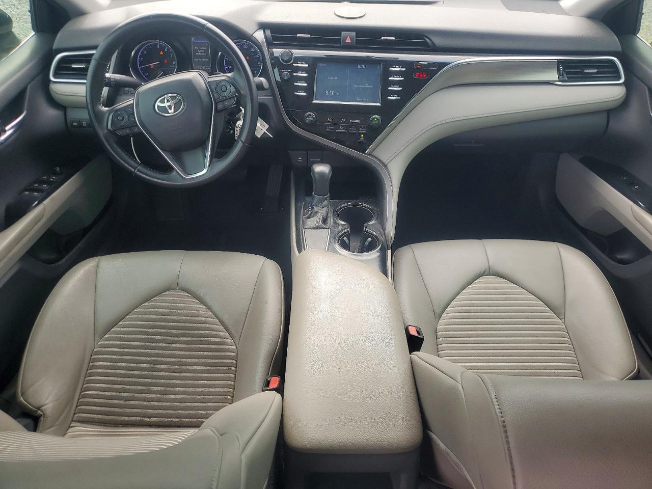 2018 TOYOTA CAMRY