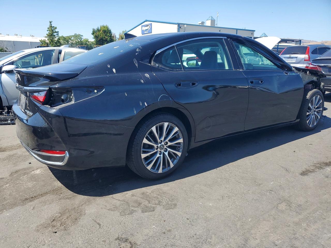 2021 LEXUS ES250