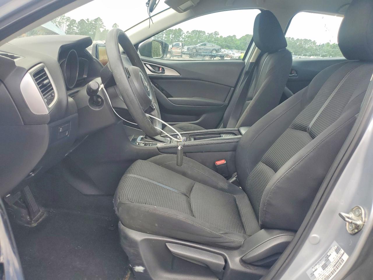2017 MAZDA 3