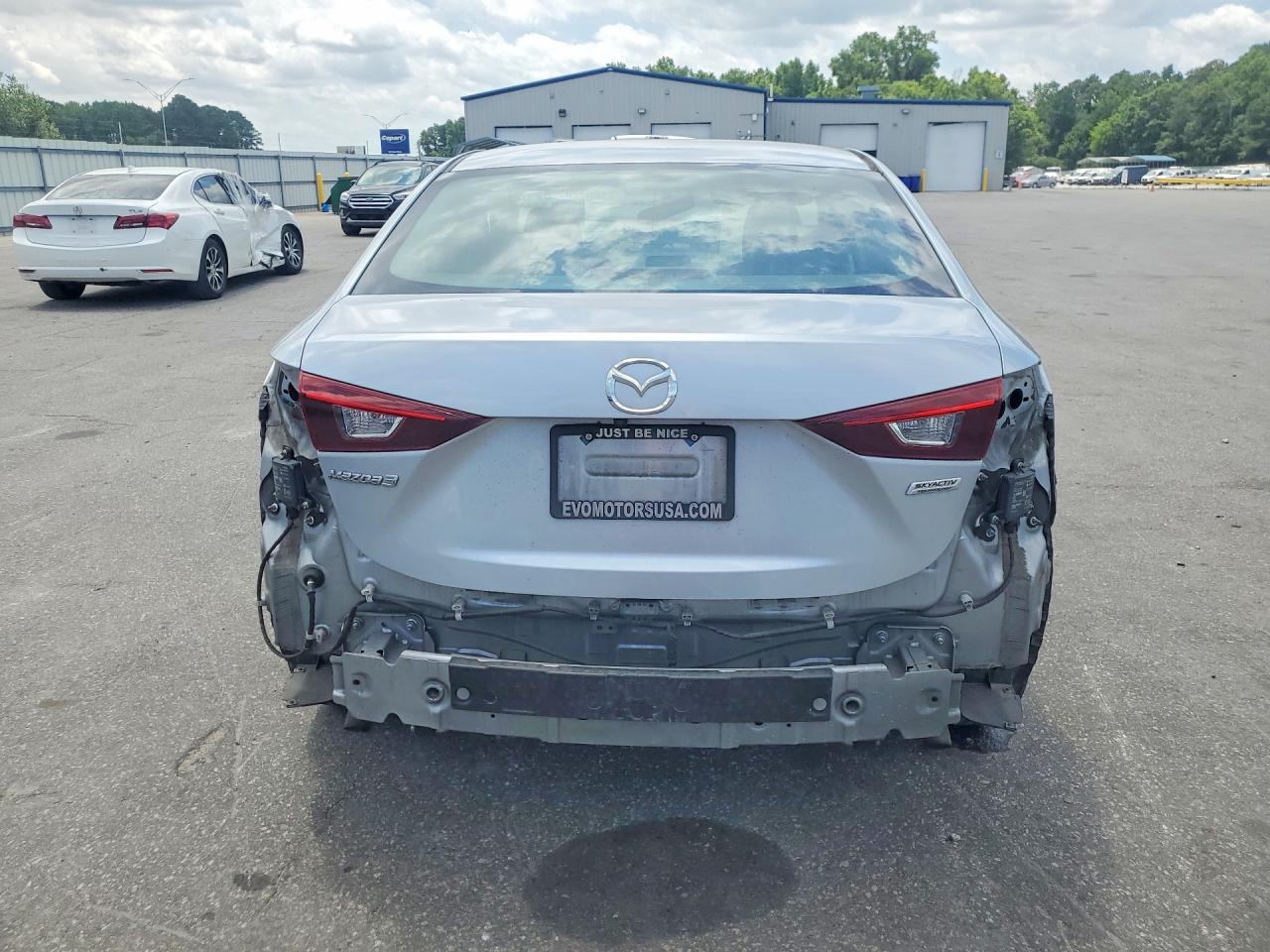 2017 MAZDA 3