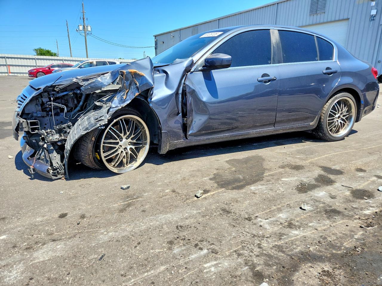 2011 INFINITI G37