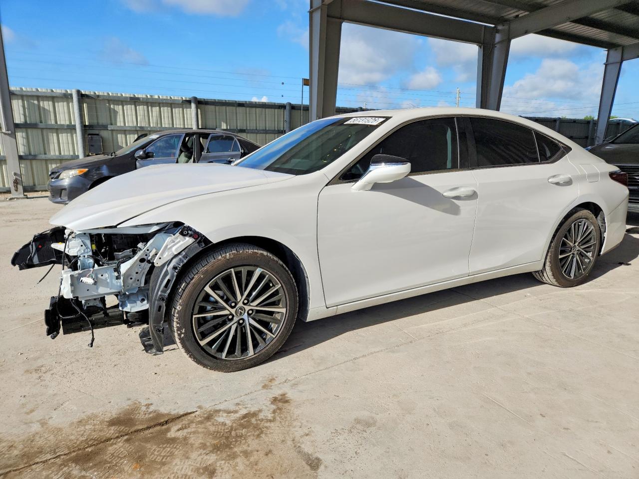 2025 LEXUS ES350