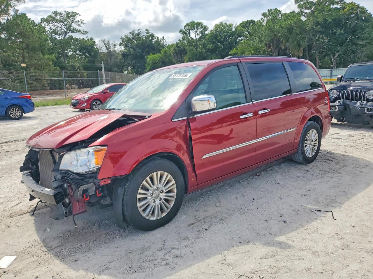 2013 CHRYSLER MINIVAN
