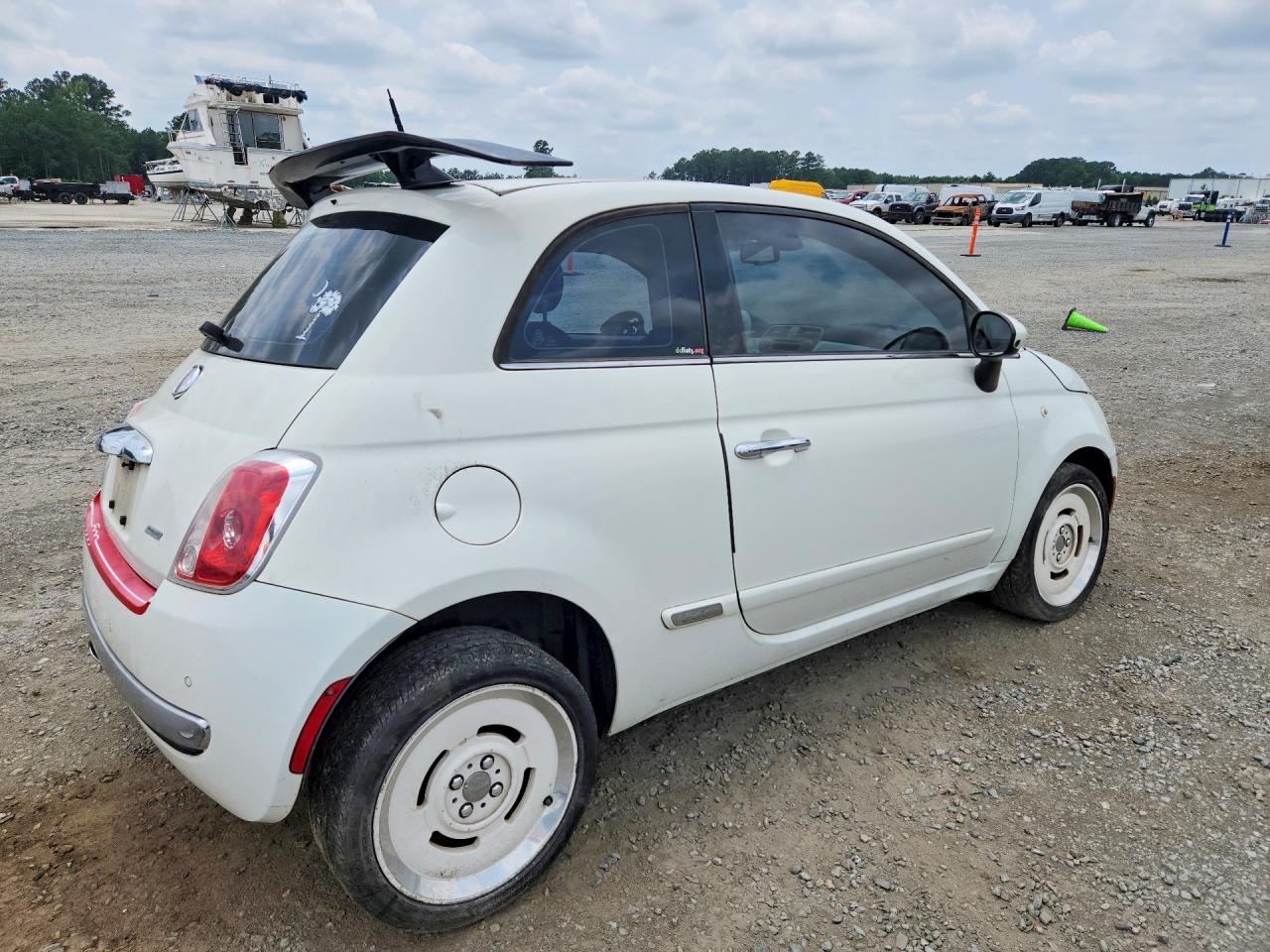 2015 FIAT 500